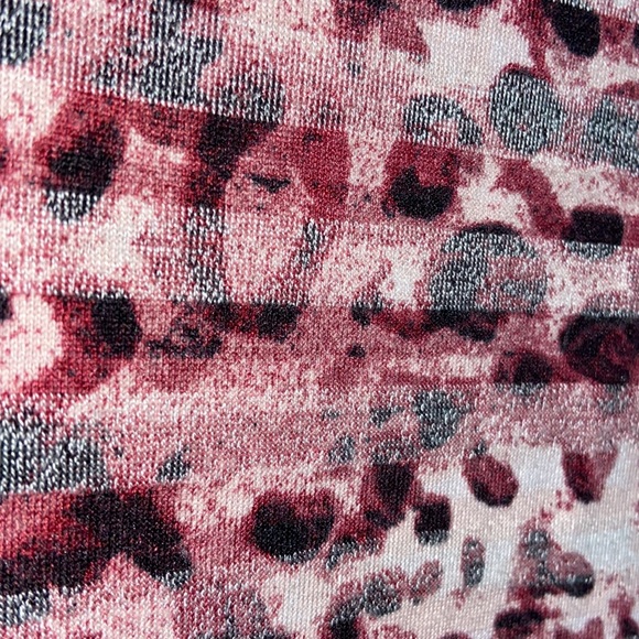 Classic Editions Ladies Fooler Top Burgundy Pink Black Size XL - Picture 3 of 11